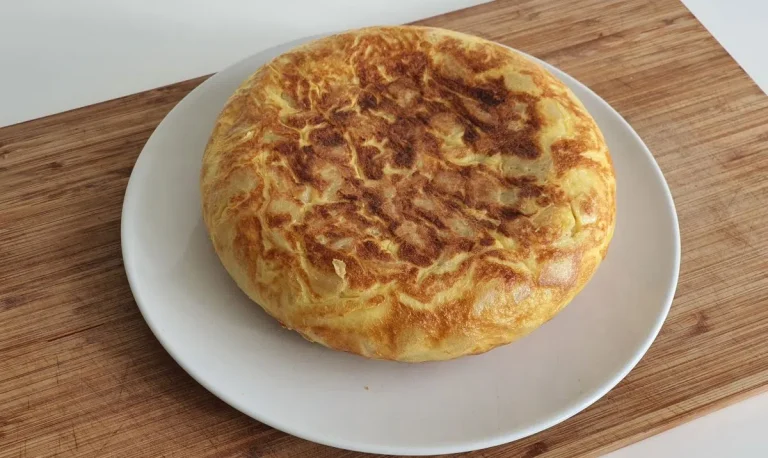 Tortilla de Papas (Spanish Omelete) Recipe spanish omelete with spanish extra virgin olive oil the spanish food store