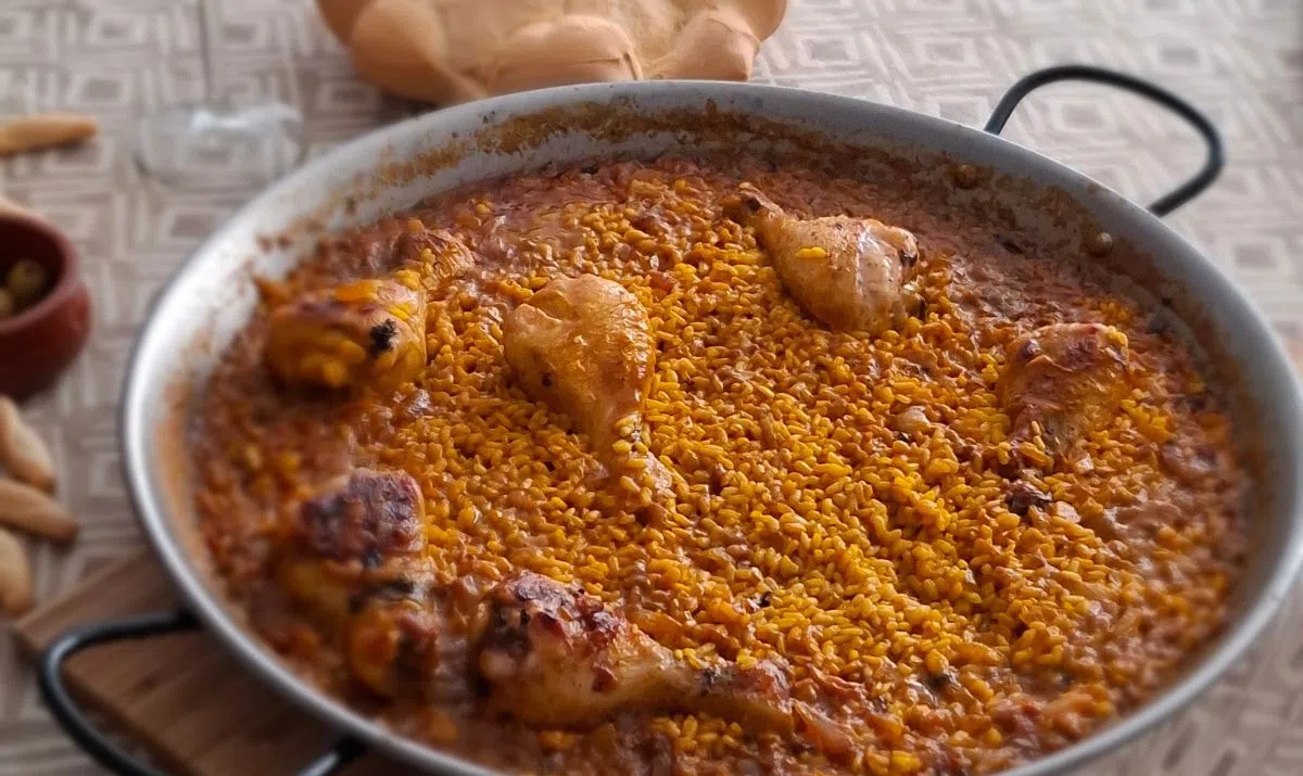 Quick Chicken Paella for Beginners